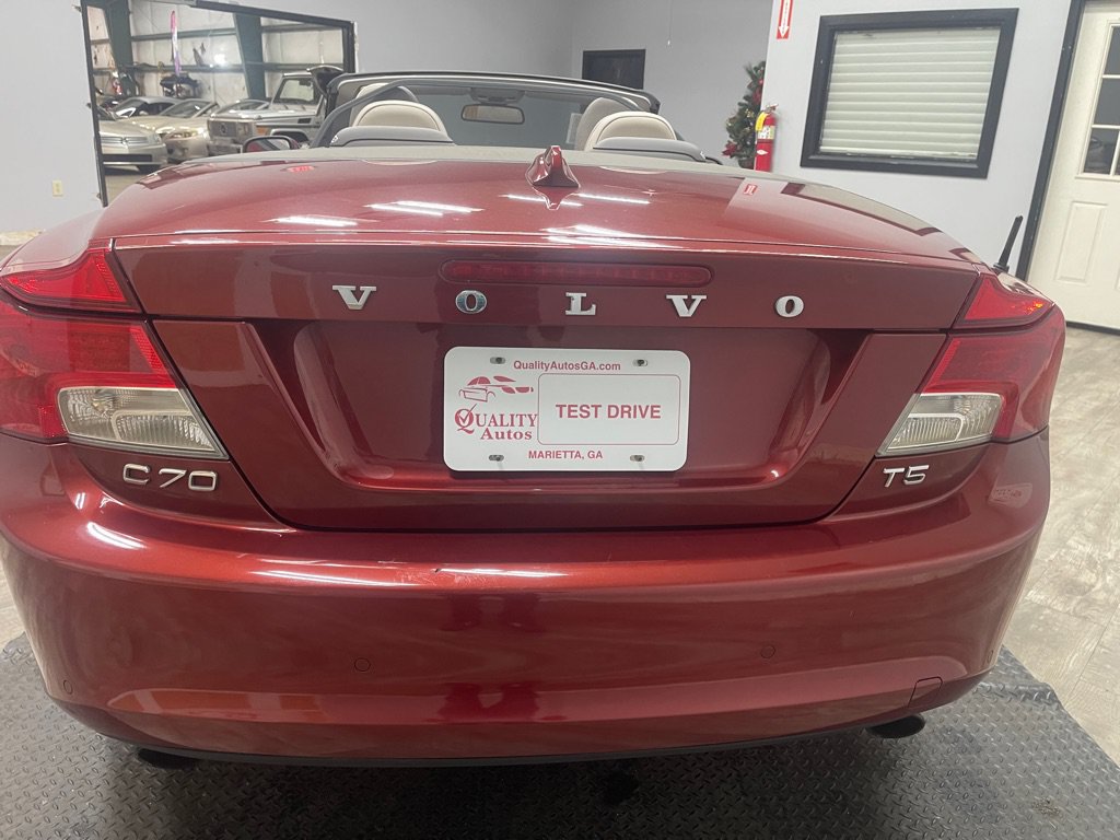 Used 2011 Volvo C70 T5 w/ Convenience Pkg FWD image 8