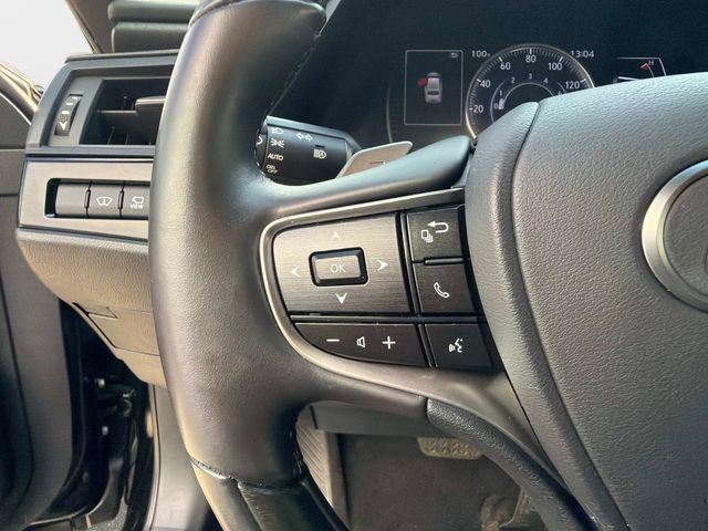 Used 2024 Lexus ES 350 Ultra Luxury w/ Accessory Package (Z2) FWD image 29