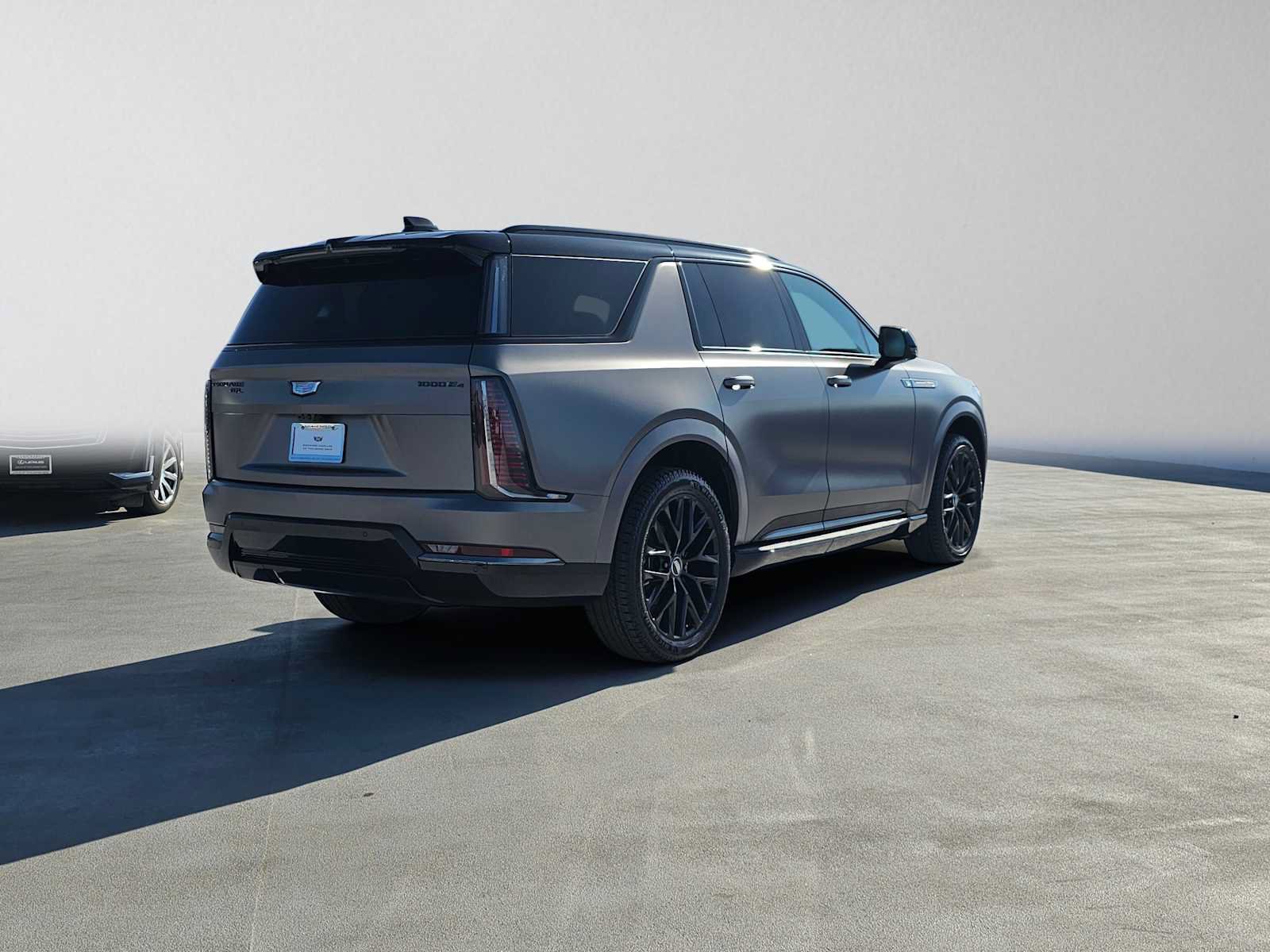 New 2026 Cadillac Escalade IQL Sport 2 w/ LPO, ONYX Package AWD/4WD image 3