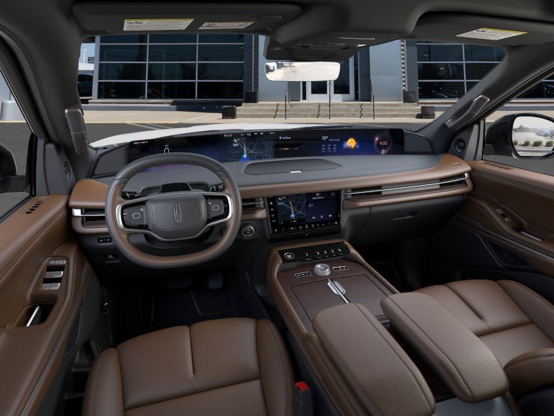 New 2026 Lincoln Navigator L Reserve AWD/4WD image 9