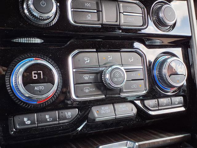 Certified 2021 GMC Yukon XL Denali image 7