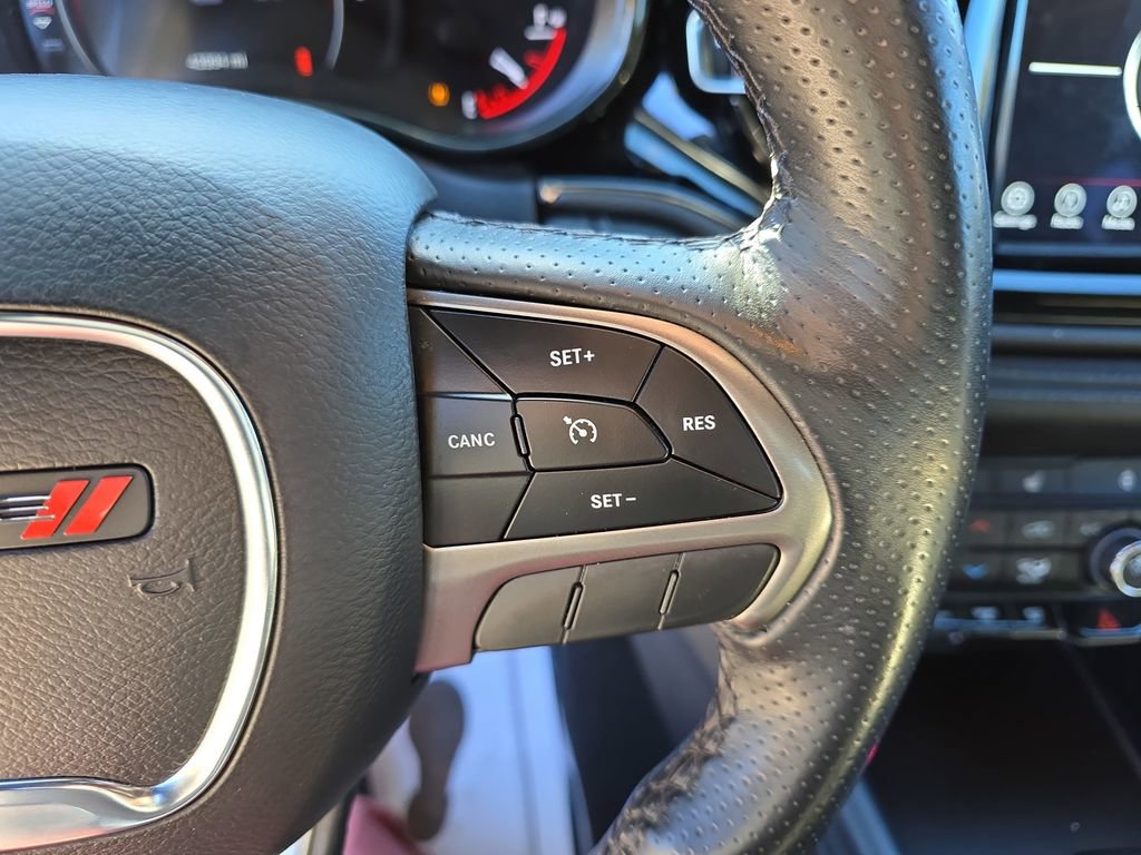 Used 2023 Dodge Durango SXT image 22