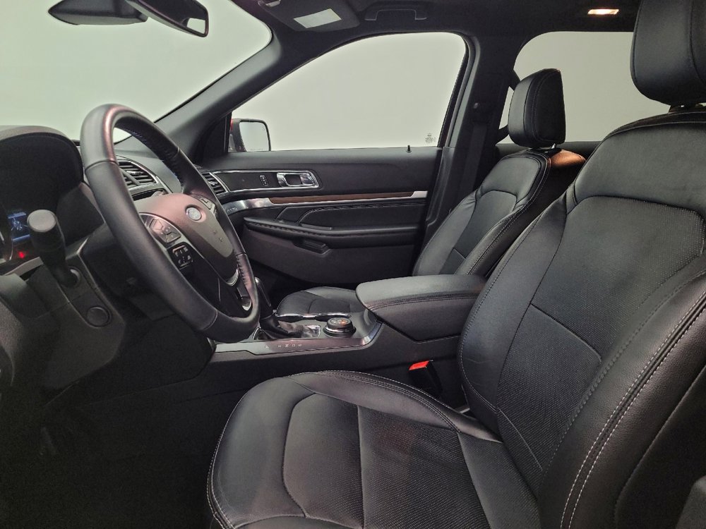 Used 2018 Ford Explorer Limited w/ Equipment Group 301A image 17