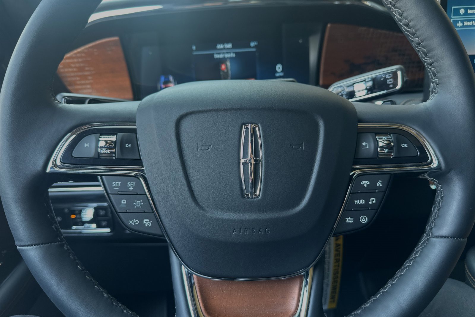 New 2024 Lincoln Navigator Black Label image 18