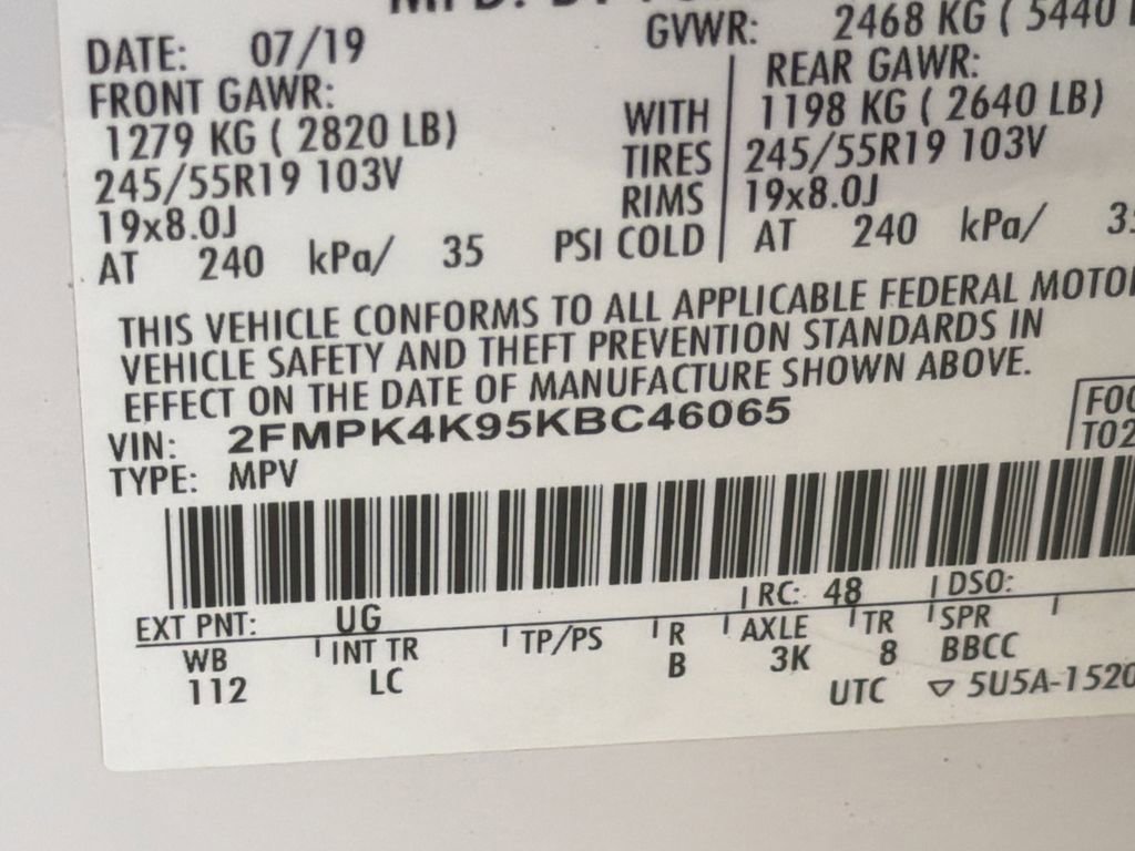 Used 2019 Ford Edge Titanium w/ Cold Weather Package image 32