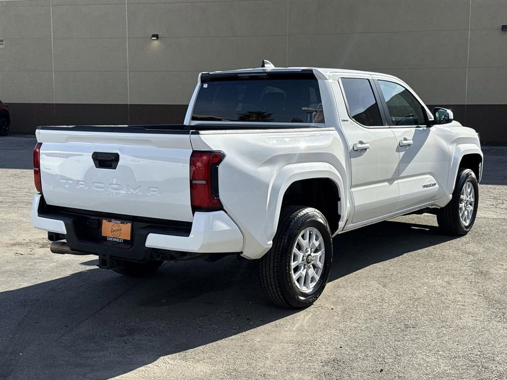 Used 2024 Toyota Tacoma SR5 image 3