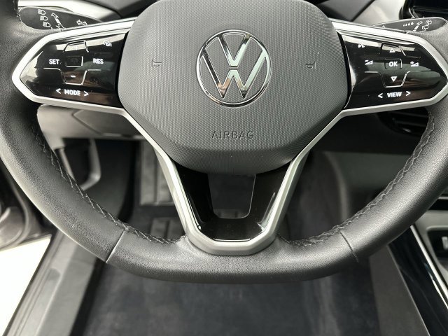 Used 2023 Volkswagen ID.4 Pro S Plus AWD/4WD image 16