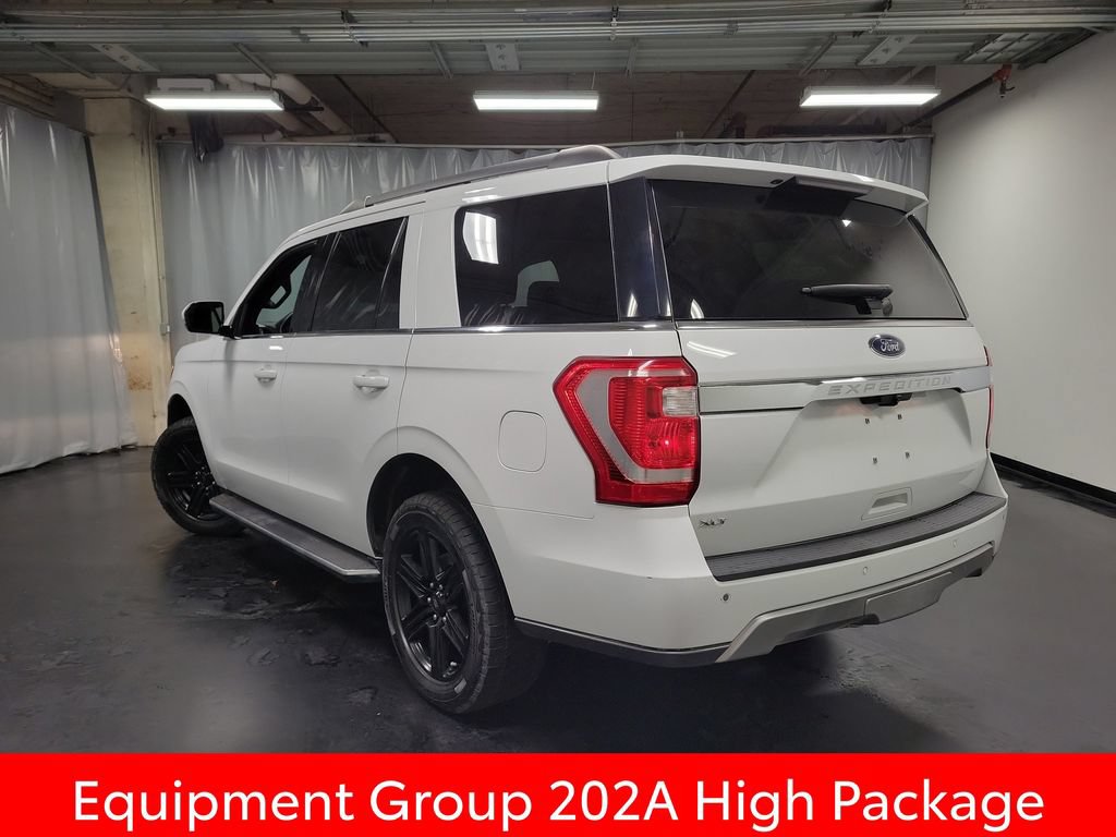 Used 2021 Ford Expedition XLT AWD/4WD image 6