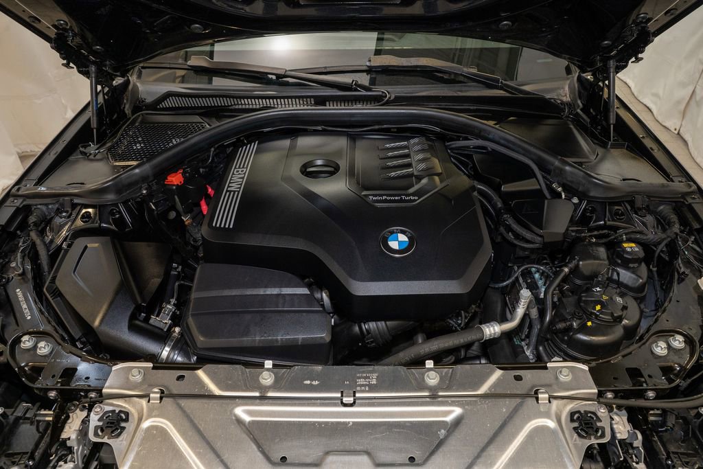 Used 2022 BMW 330i xDrive Sedan w/ Convenience Package image 21