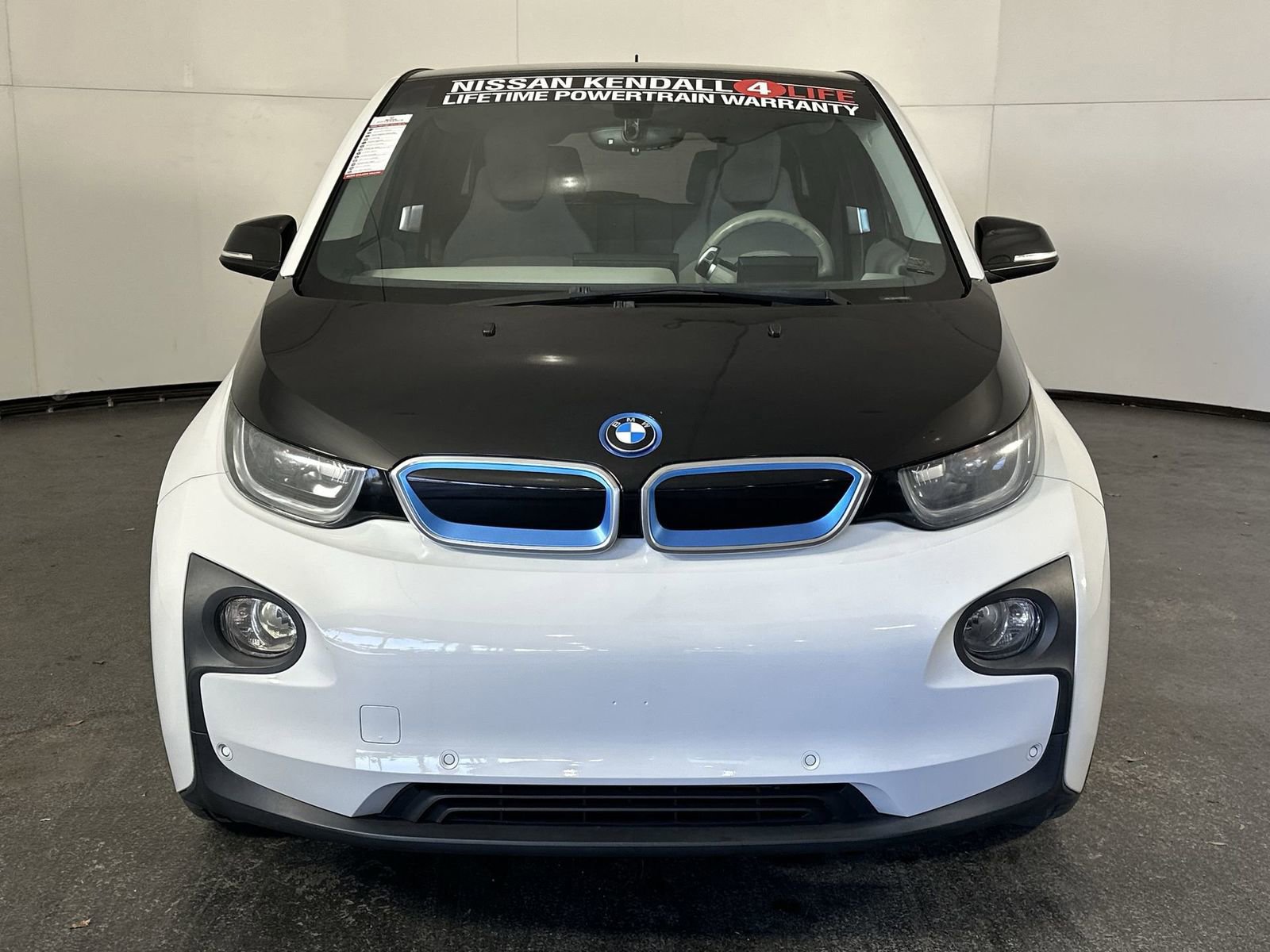 Used 2017 BMW i3 w/ Range Extender image 4