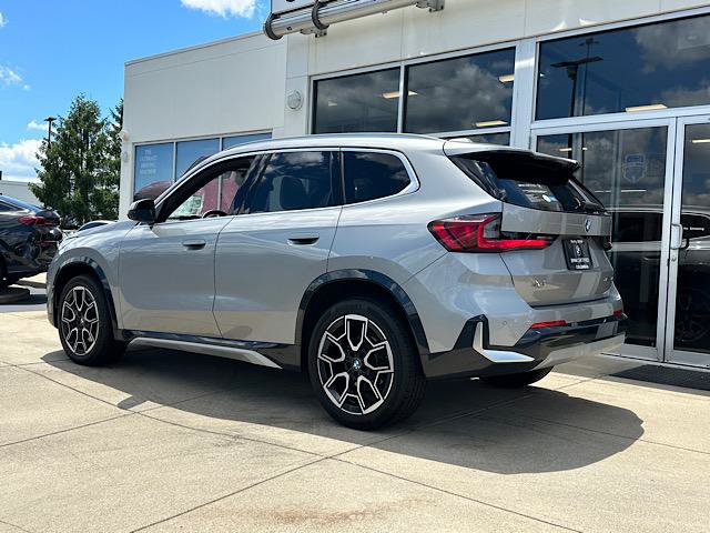 Used 2025 BMW X1 xDrive28i w/ Premium Package AWD/4WD image 6
