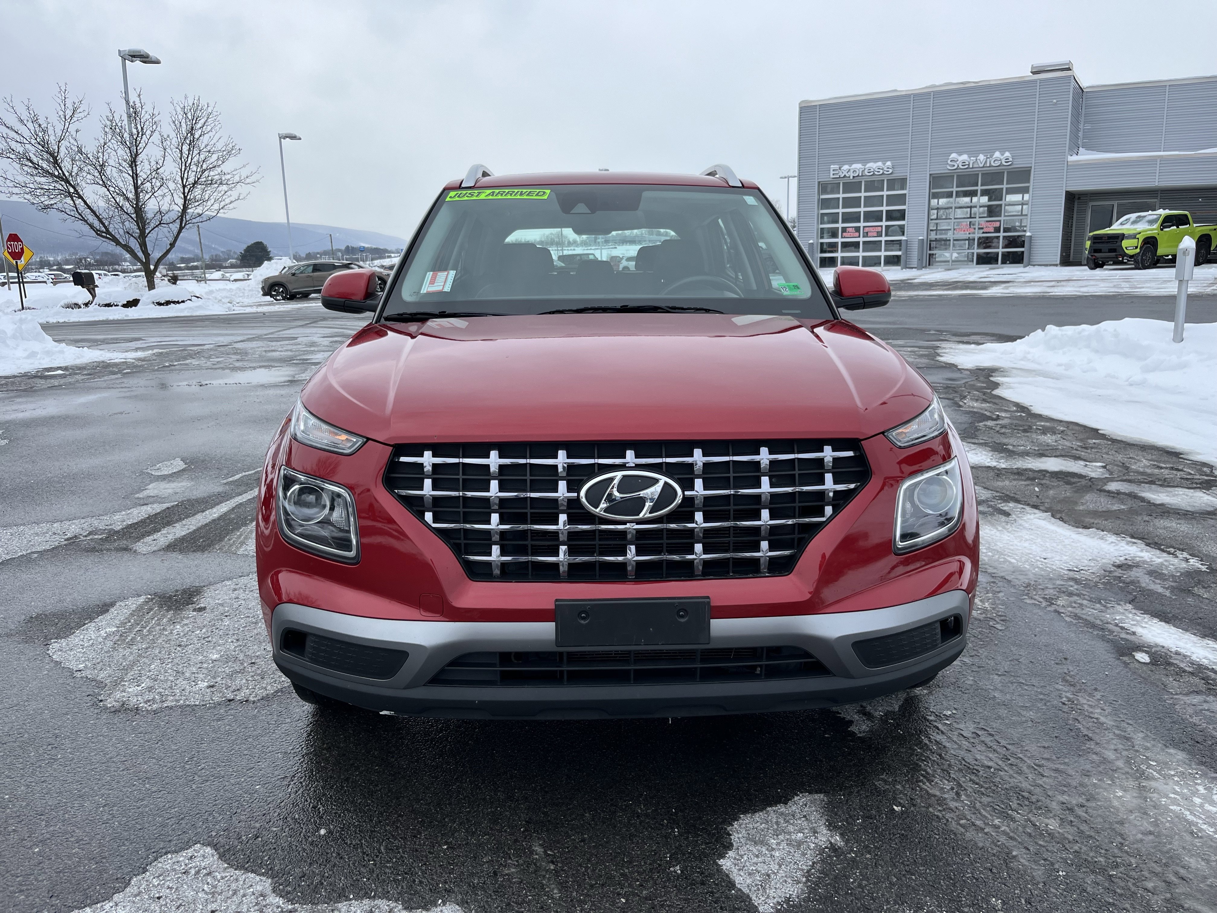Used 2022 Hyundai Venue SEL image 51
