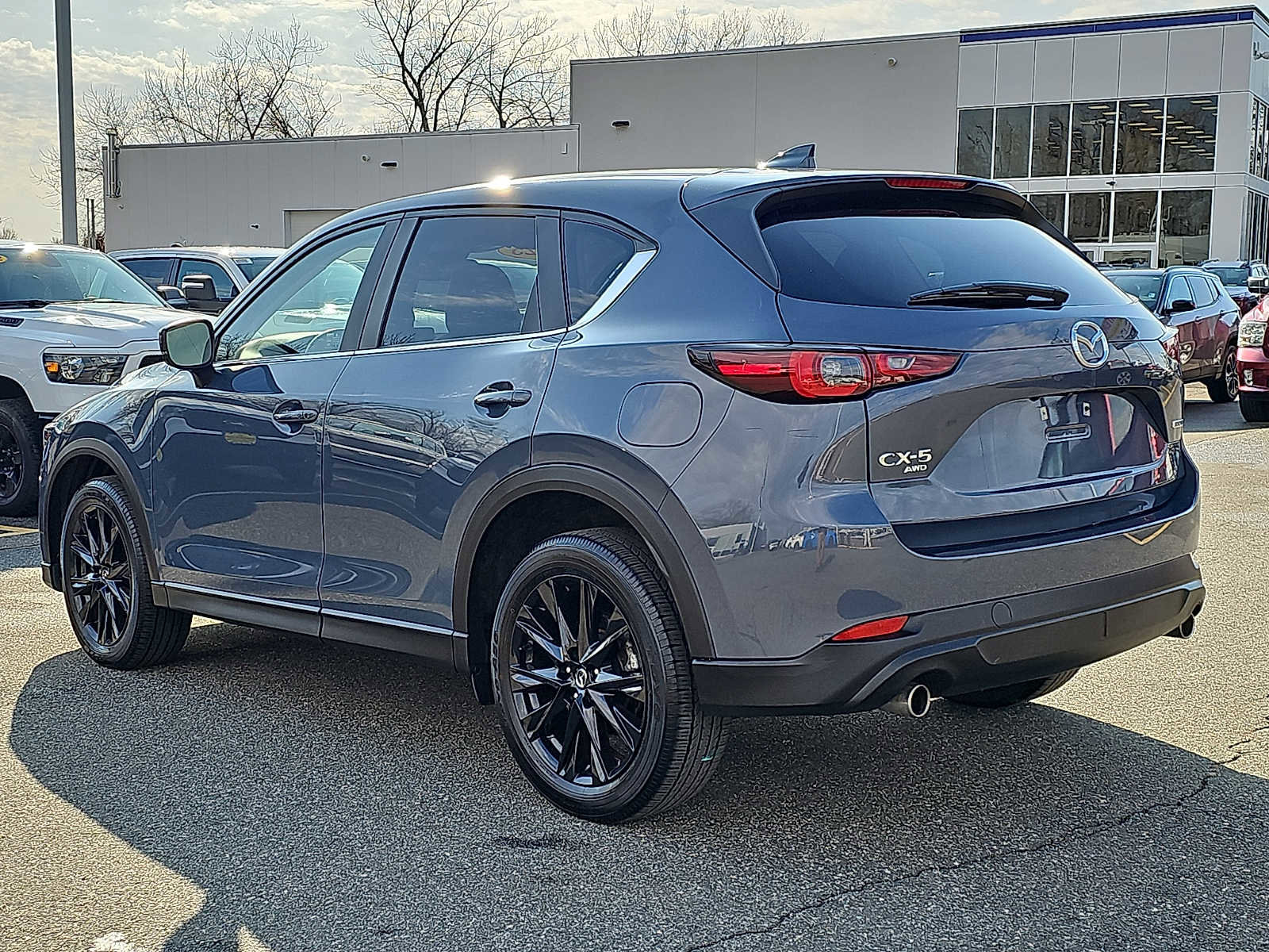 Used 2025 MAZDA CX-5 Carbon Edition image 4