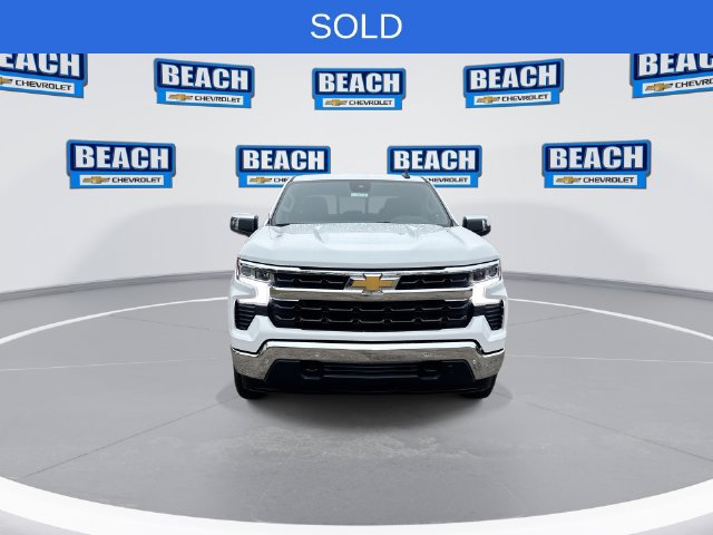 New 2026 Chevrolet Silverado 1500 LT w/ Z71 Off-Road Package AWD/4WD image 3
