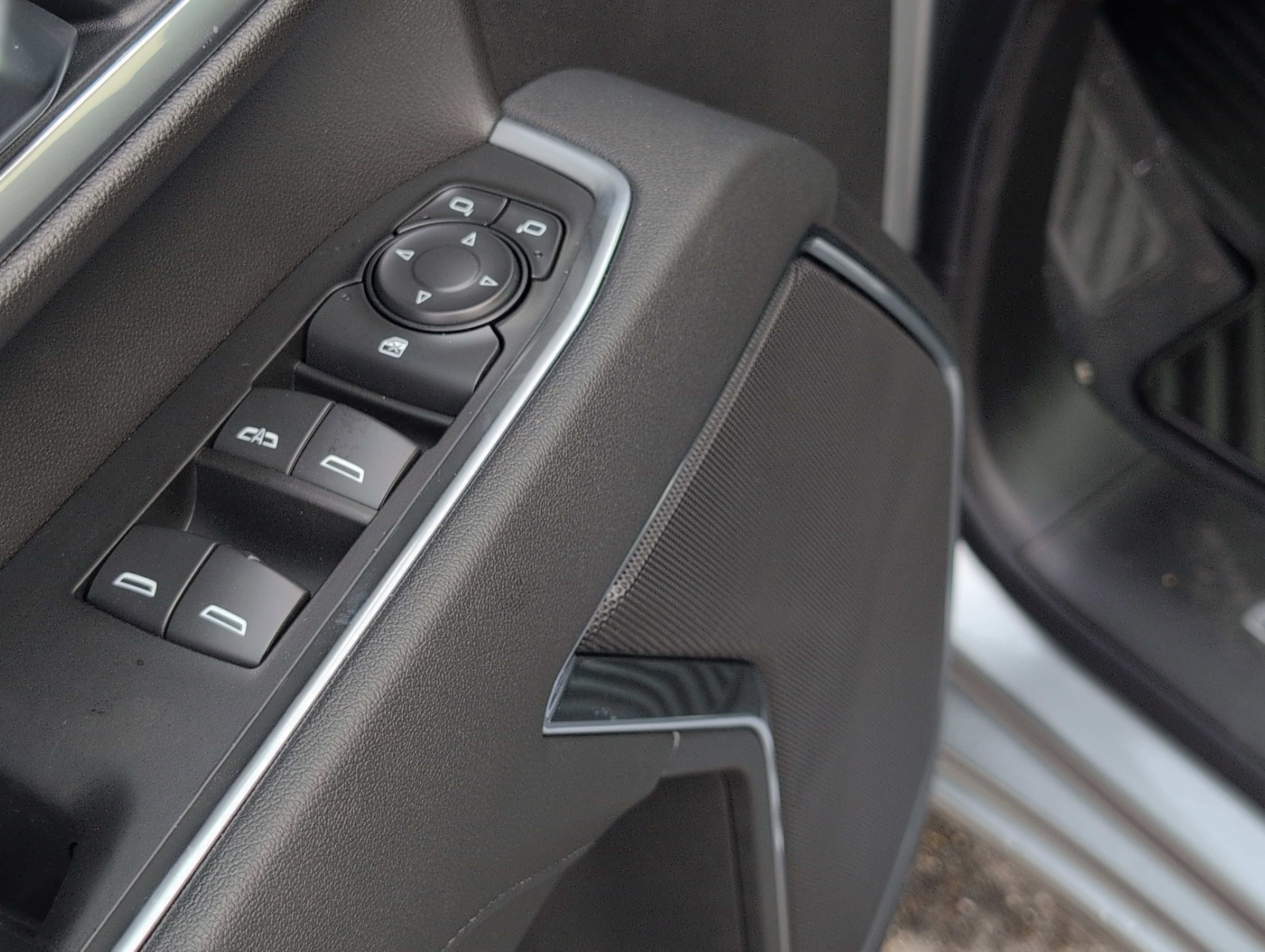 New 2026 Chevrolet Silverado 2500 LT image 12