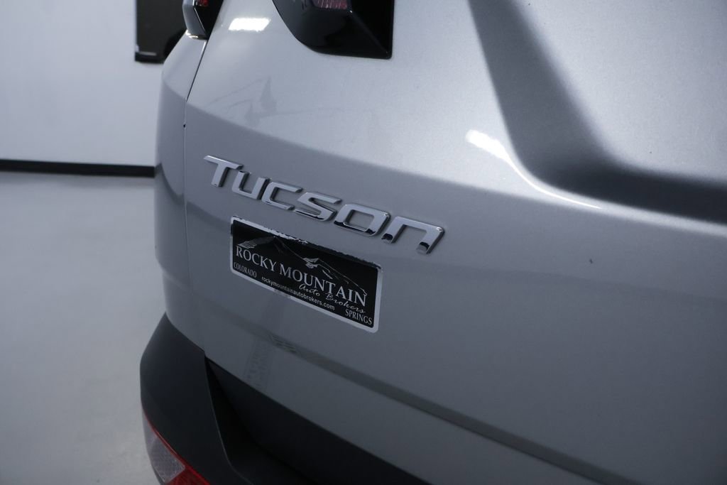 Used 2024 Hyundai Tucson Limited AWD/4WD image 10