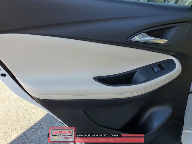 Used 2024 Buick Encore GX Sport Touring image 14