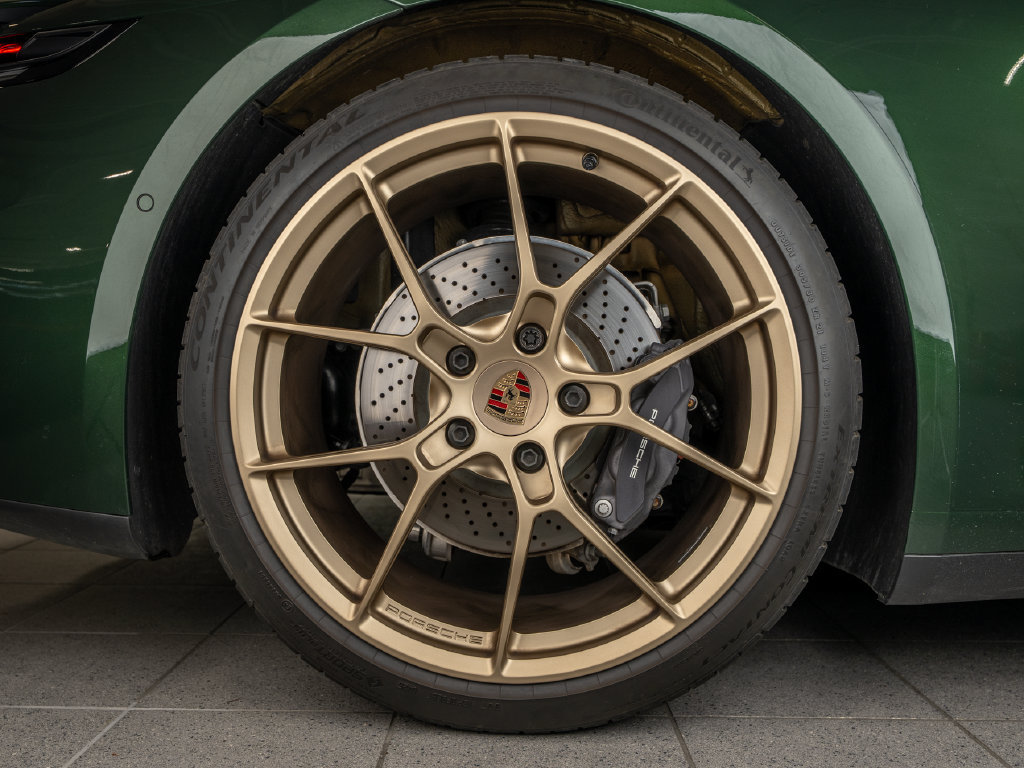 Used 2026 Porsche 911 Carrera RWD image 46