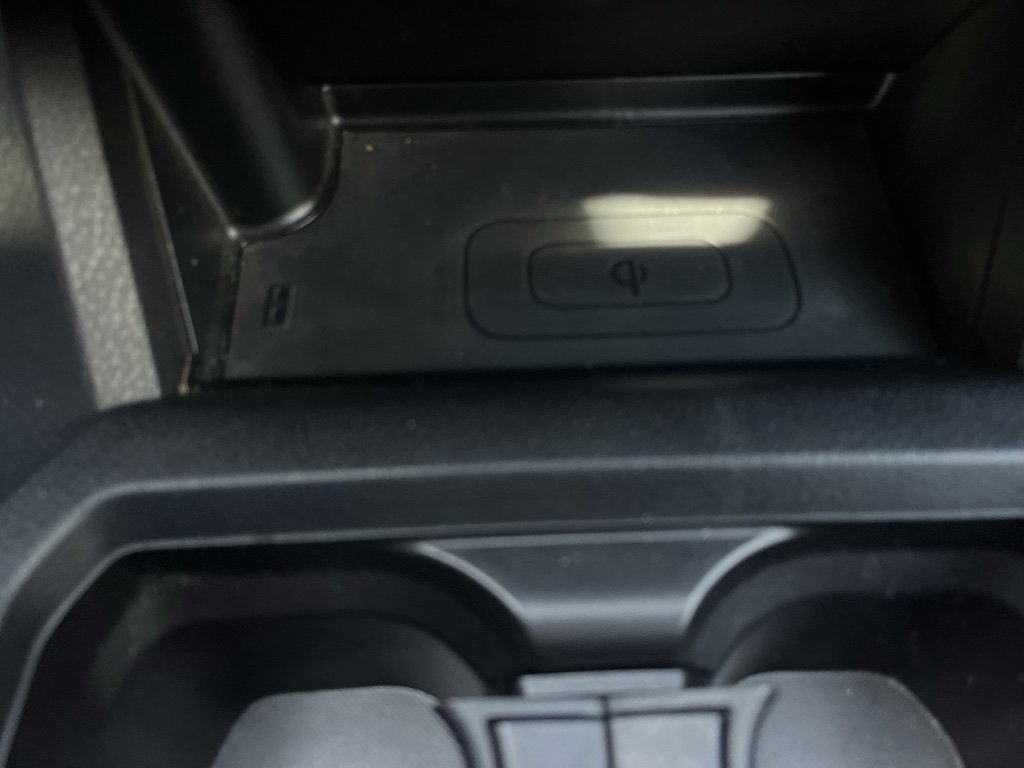 Used 2017 Toyota Tacoma Limited image 17