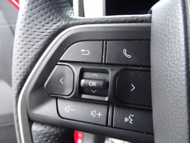 Used 2025 Toyota Tundra Limited AWD/4WD image 17