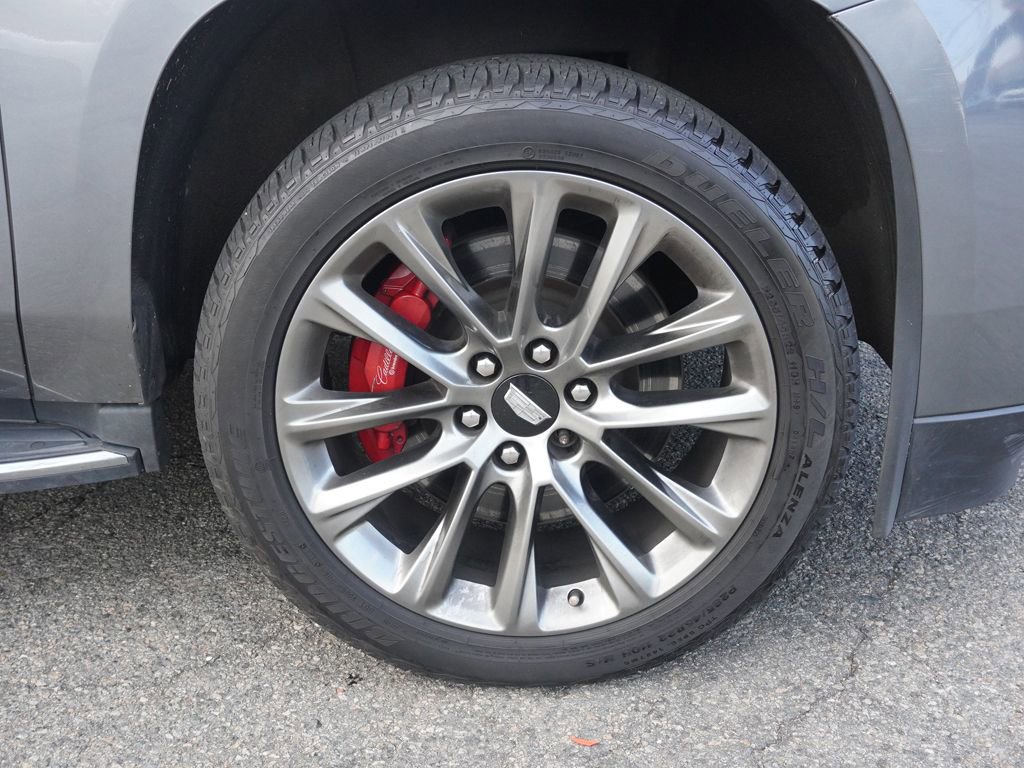 Used 2020 Cadillac Escalade Luxury w/ Escalade Sport Edition image 26