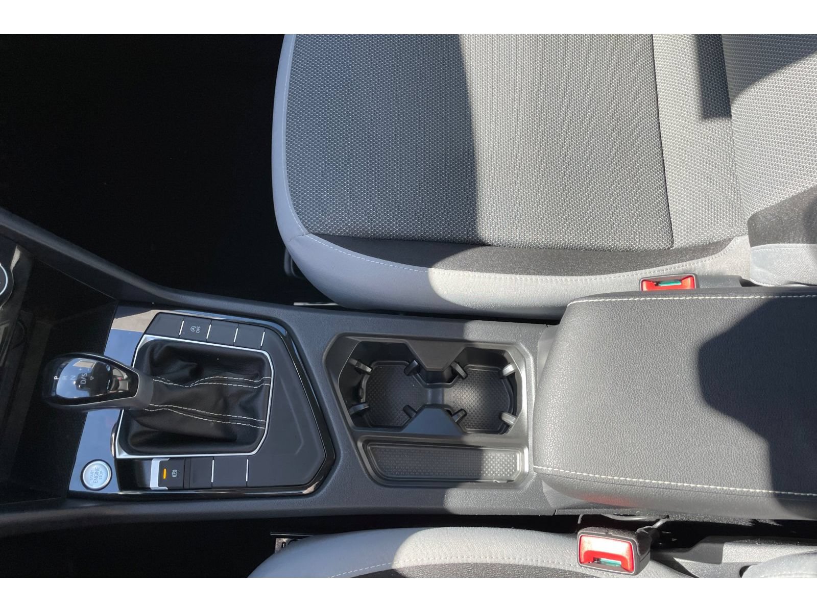Used 2024 Volkswagen Taos S FWD image 29