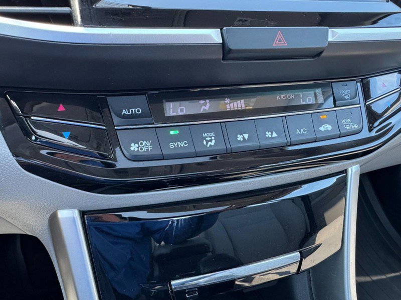 Used 2016 Honda Accord EX image 17