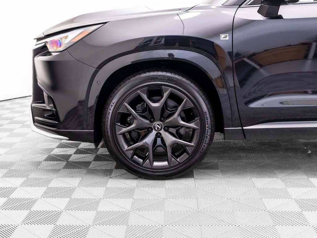 Used 2024 Lexus TX 500h AWD w/ Technology Package image 36