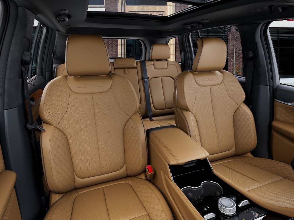 New 2027 Jeep Grand Cherokee Summit AWD/4WD image 16