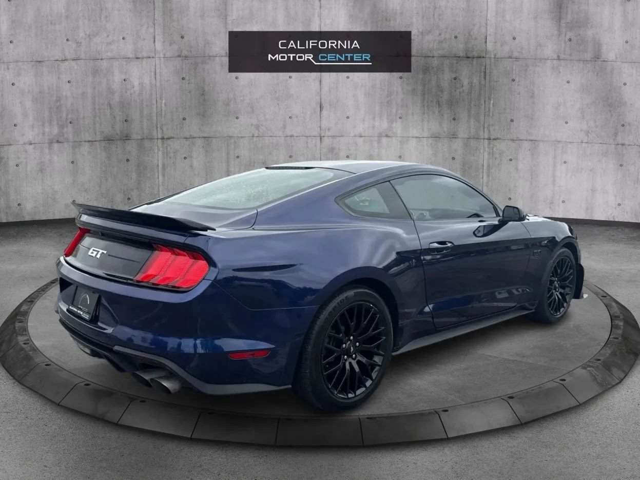 Used 2018 Ford Mustang GT RWD image 5