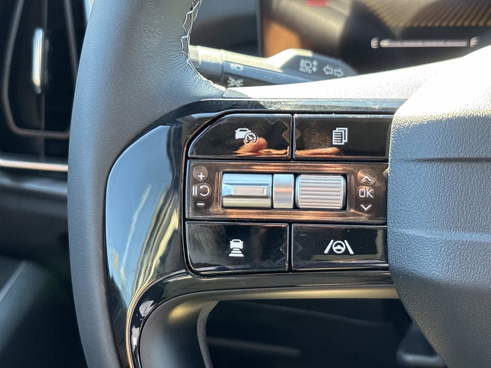 New 2026 Kia Sorento S image 23