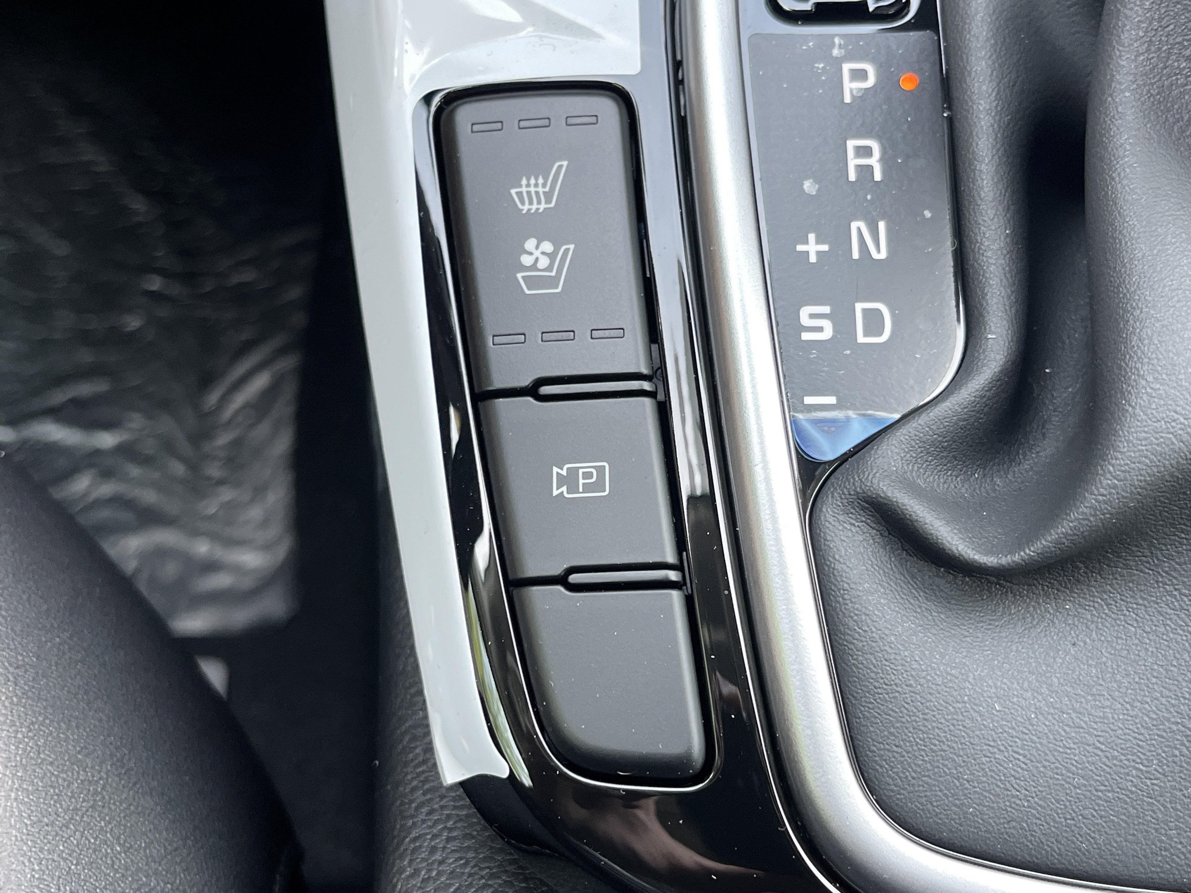 New 2026 Kia Seltos SX AWD/4WD image 9