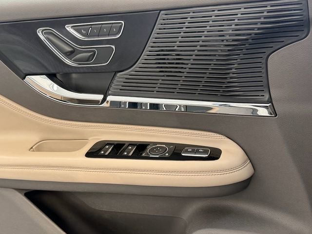 Used 2022 Lincoln Corsair FWD w/ Premium Package image 20