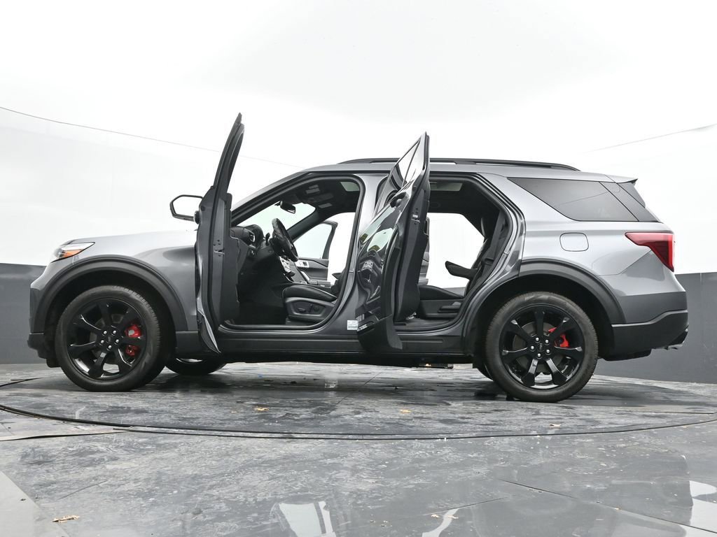 Used 2024 Ford Explorer ST w/ Equipment Group 401A image 91