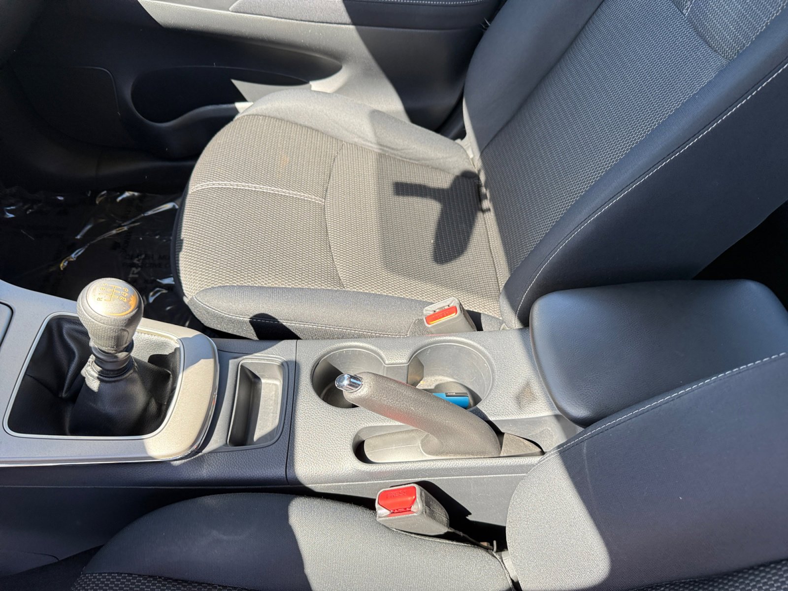 Used 2014 Nissan Sentra S image 14