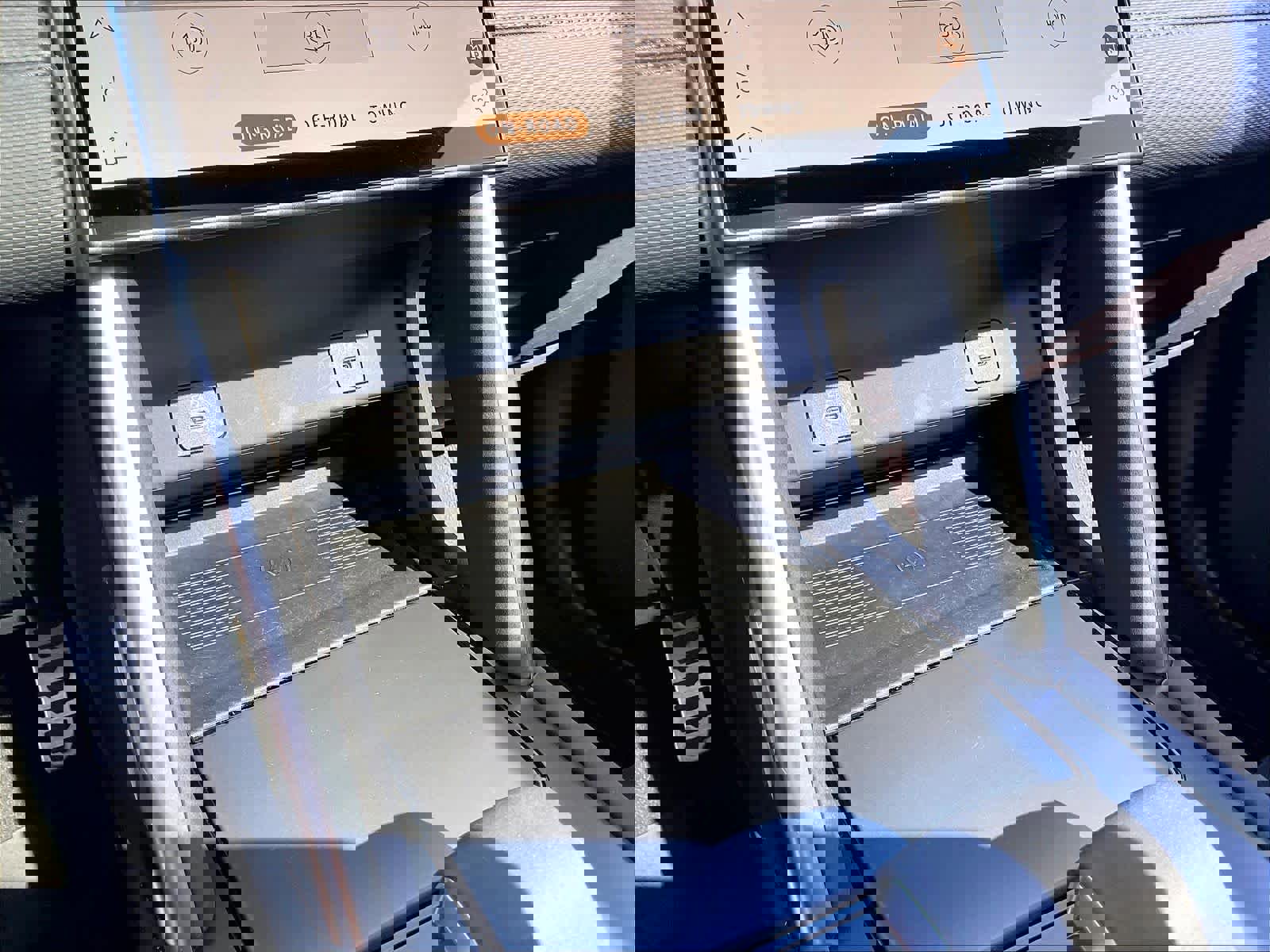 Used 2025 Land Rover Discovery Sport Dynamic SE image 36