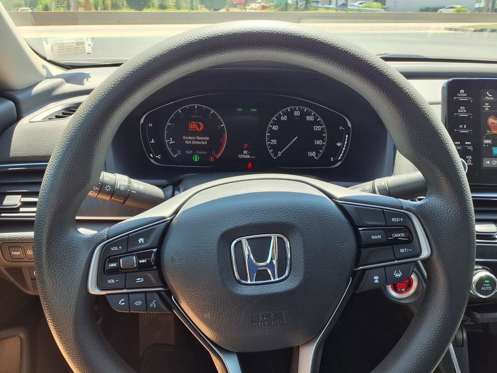 Used 2019 Honda Accord EX image 10