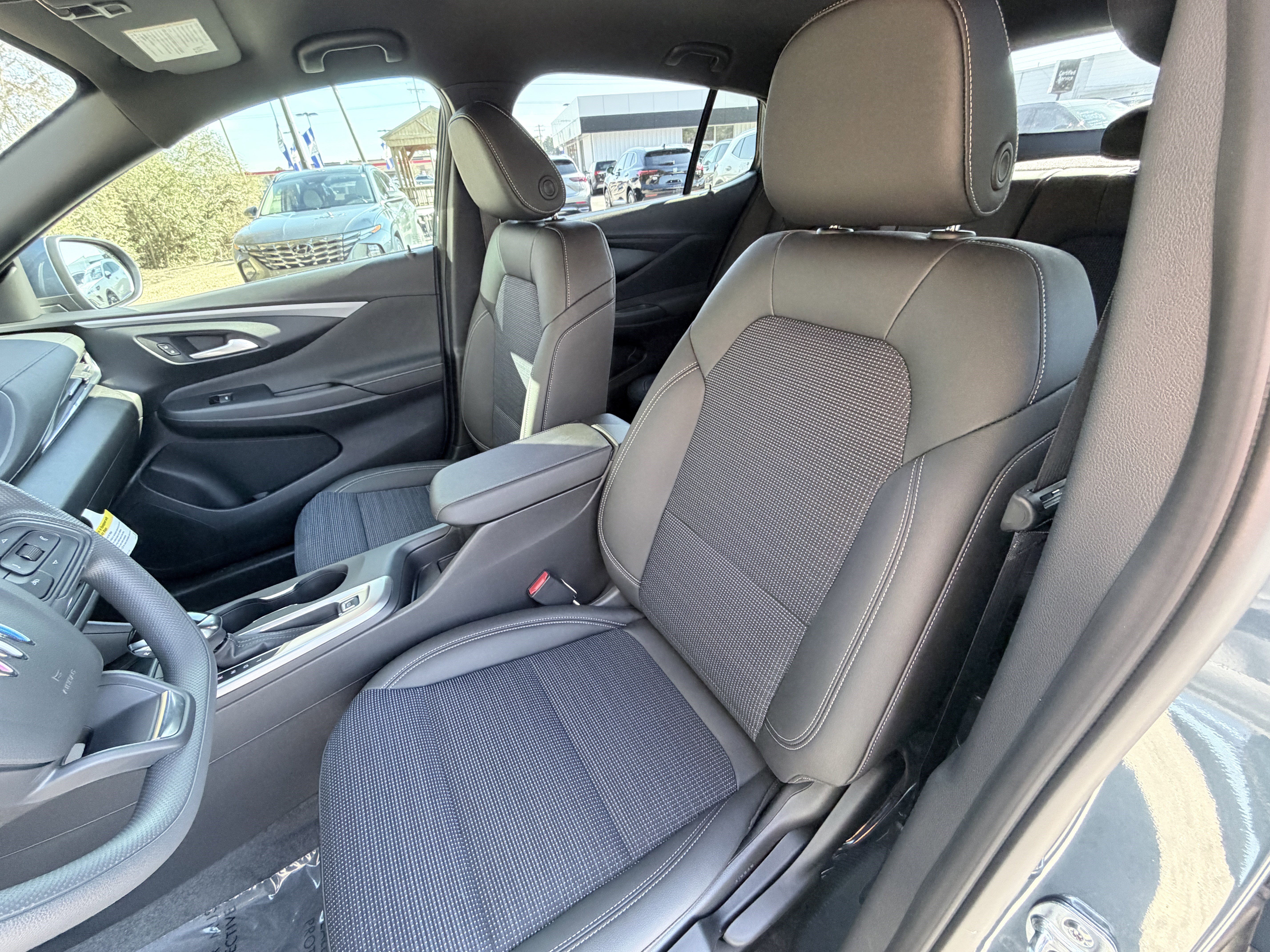 New 2026 Buick Envista Preferred w/ Convenience II Package image 15