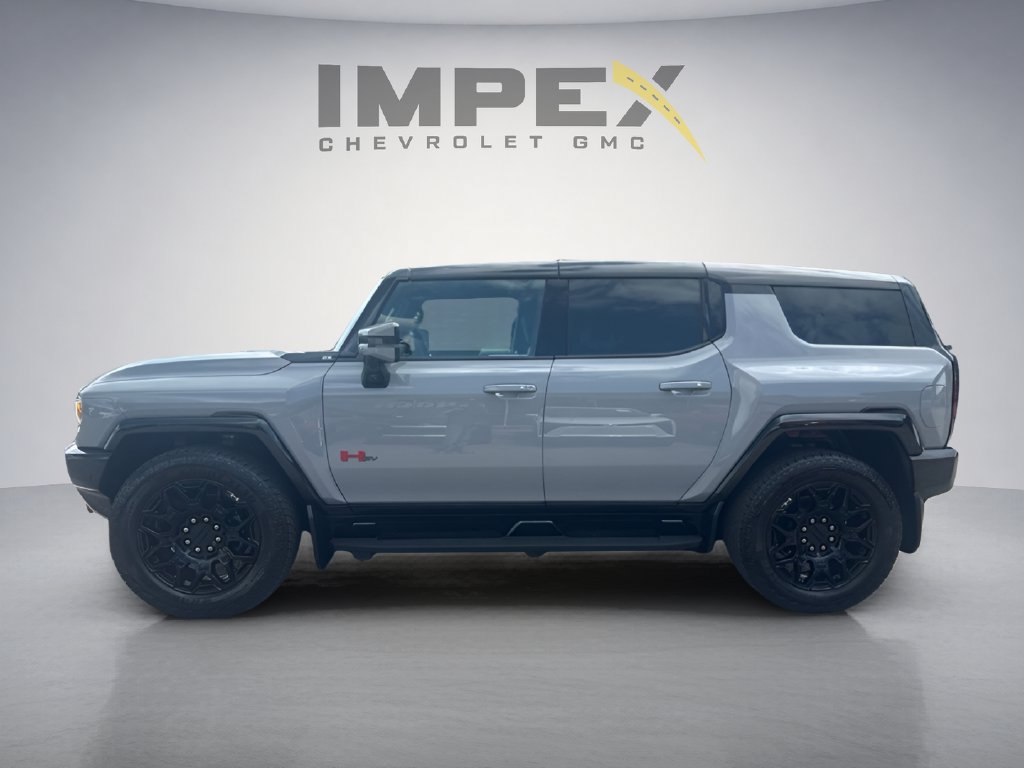 Used 2025 GMC Hummer EV 2X w/ LPO, Sport Package AWD/4WD image 2