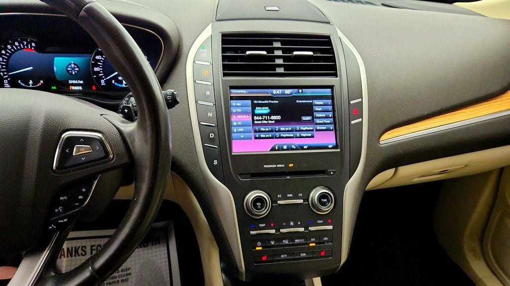 Used 2015 Lincoln MKC AWD w/ Equipment Group 101A Select image 17
