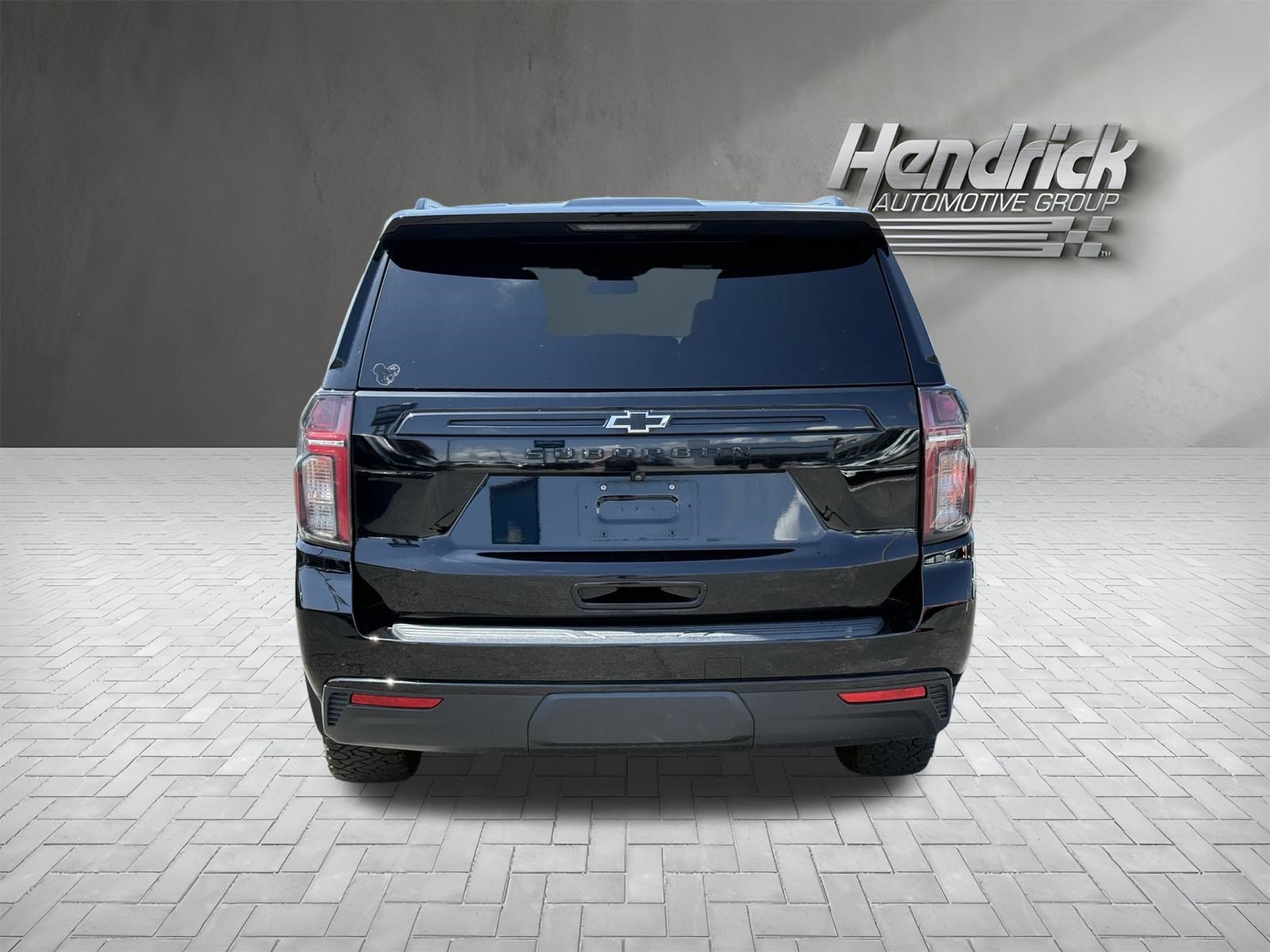 Used 2023 Chevrolet Suburban Z71 w/ Z71 Off-Road Package AWD/4WD image 9
