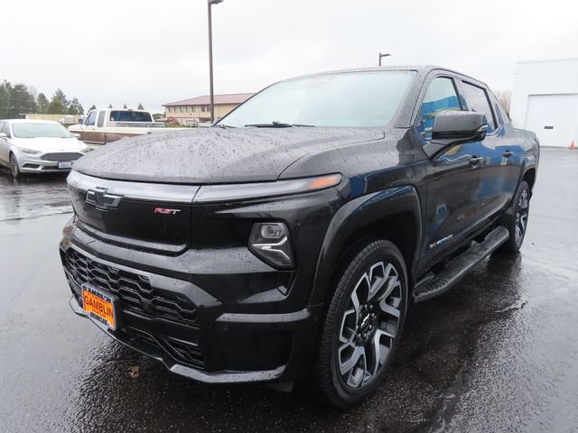 Used 2024 Chevrolet Silverado EV RST image 3