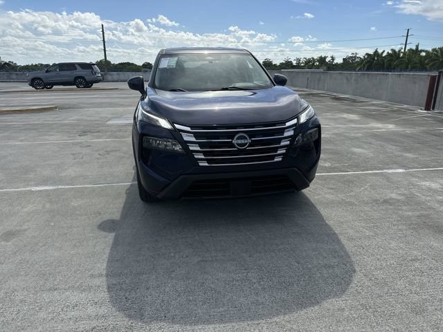 Used 2024 Nissan Rogue SV FWD image 18