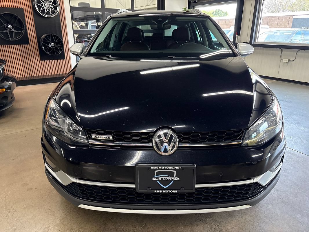 Used 2018 Volkswagen Golf Alltrack SEL AWD/4WD image 16