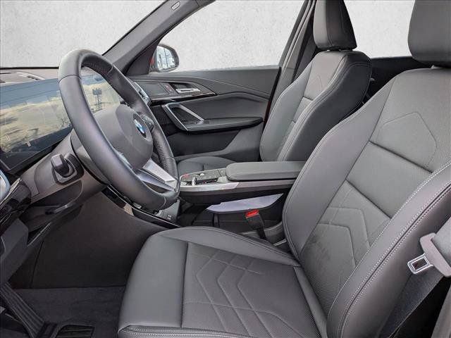 Used 2026 BMW X1 xDrive28i w/ Technology Package AWD/4WD image 4