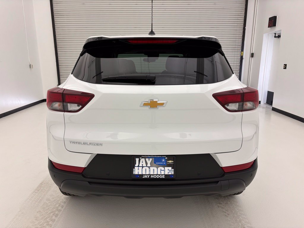 New 2026 Chevrolet TrailBlazer LS w/ LS Convenience Package FWD image 16