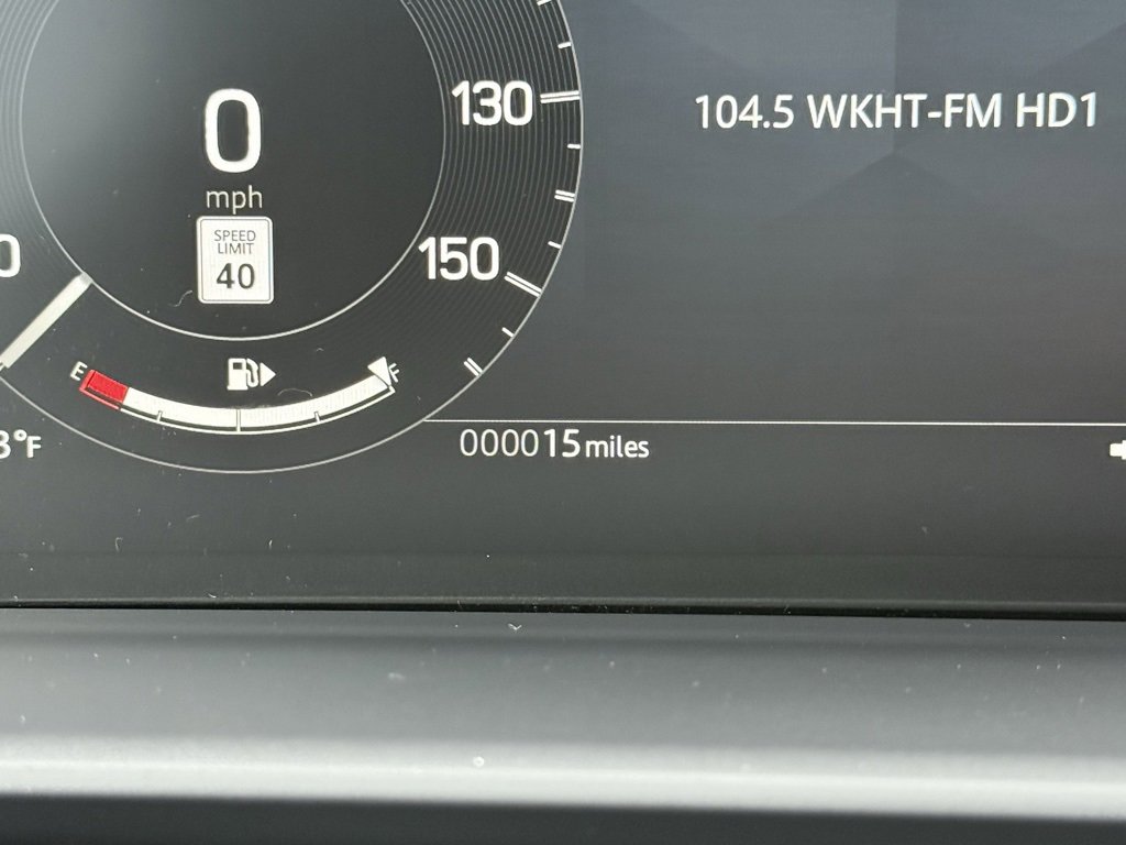 New 2026 Land Rover Discovery Limited Edition image 29