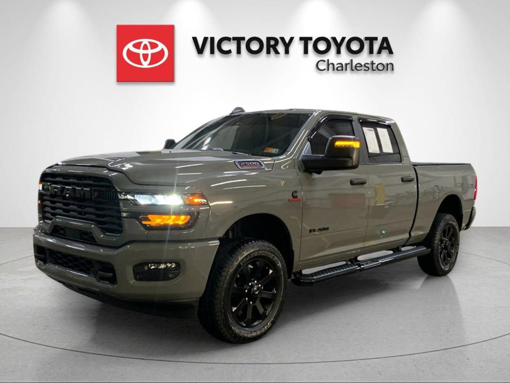 Used 2025 RAM 2500 Big Horn AWD/4WD image 1