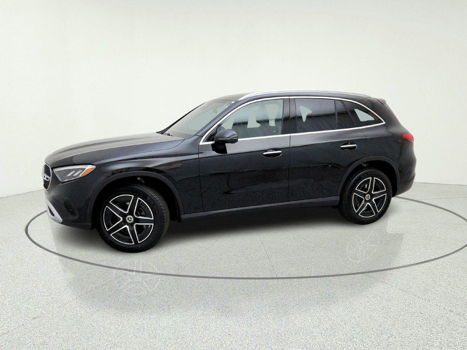 Used 2026 Mercedes-Benz GLC 300 4MATIC image 15