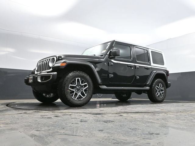 New 2026 Jeep Wrangler Unlimited Sahara w/ Whitecap Package AWD/4WD image 41